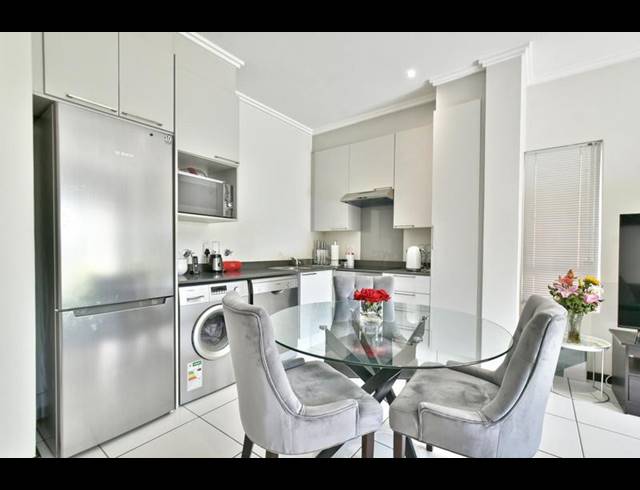 1 BEDROOM APARTMENT FOR SALE IN LONEHILL